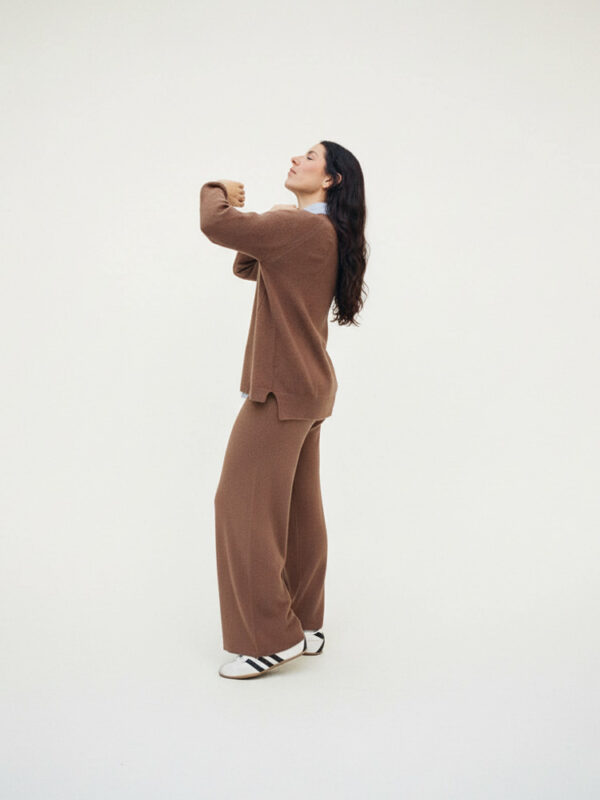 Jersey Nina punto marrón