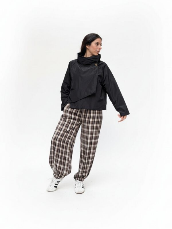 Chaqueta Adela corta negra