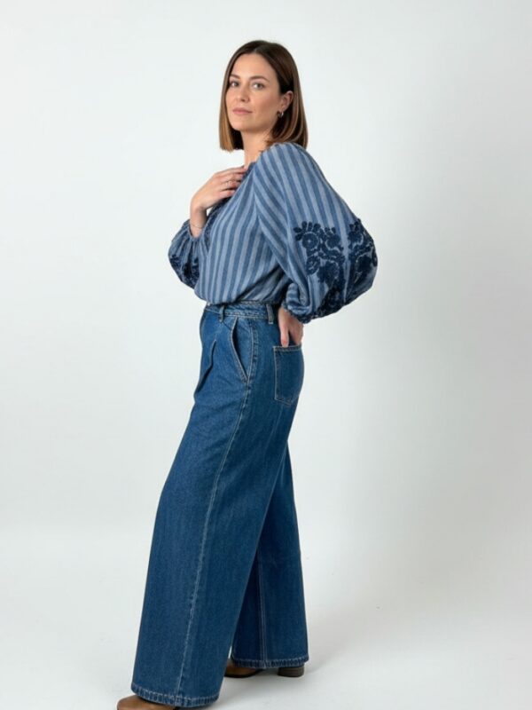 Bluson Leire rayas con apliques azul